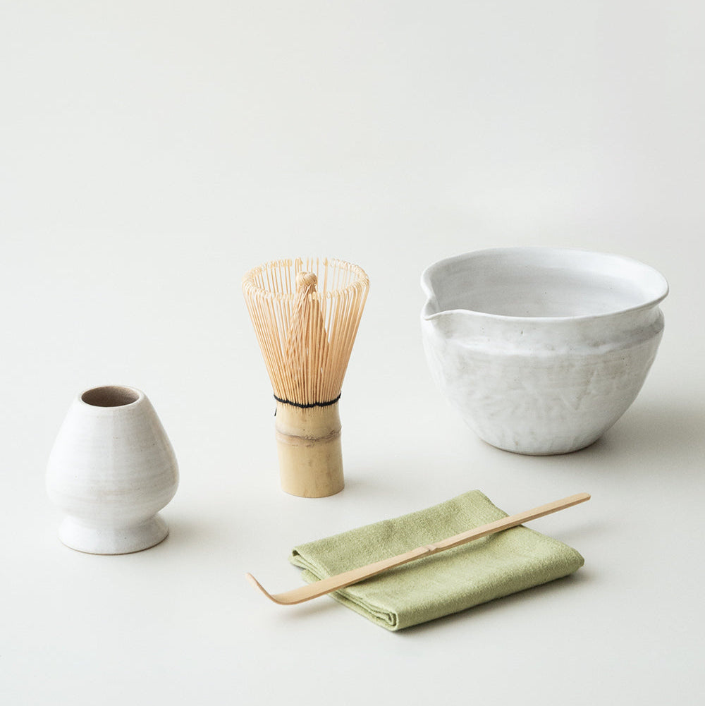 抹茶茶器セット(泡立て器、茶杓、茶碗付き)