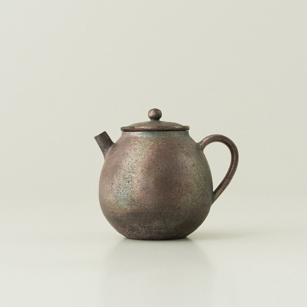 Wood-Fired Teapot in Gold & Silver Glaze