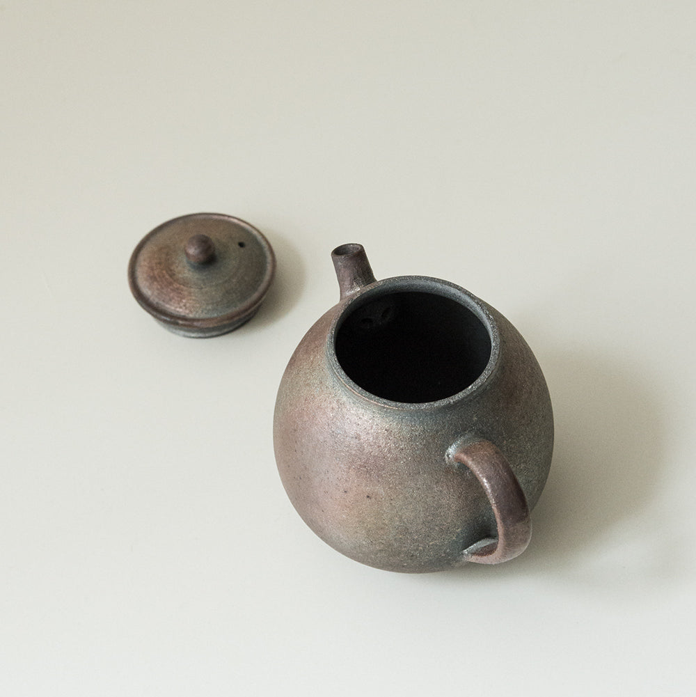 Wood-Fired Teapot in Gold & Silver Glaze