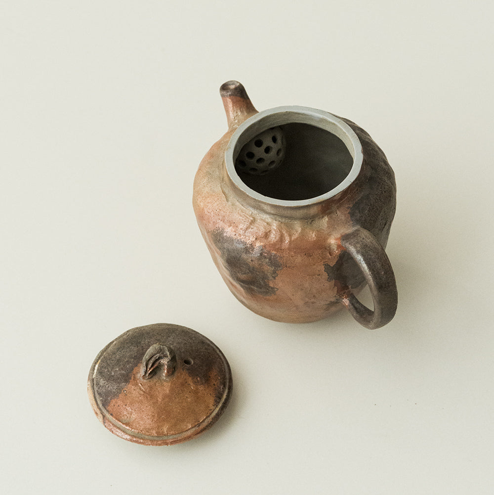 Wood-Fired Molten Flow Teapot