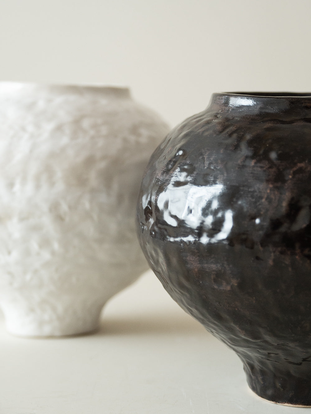 侘び寂びの日本の陶器瓶