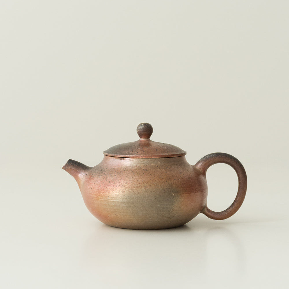 Wood-Fired Teapot in Gold & Silver Glaze
