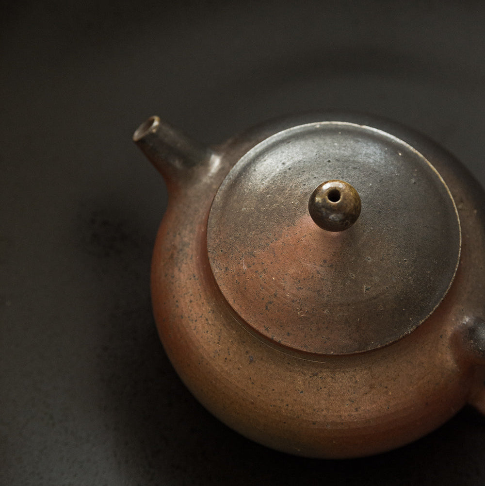 Wood-Fired Teapot in Gold & Silver Glaze