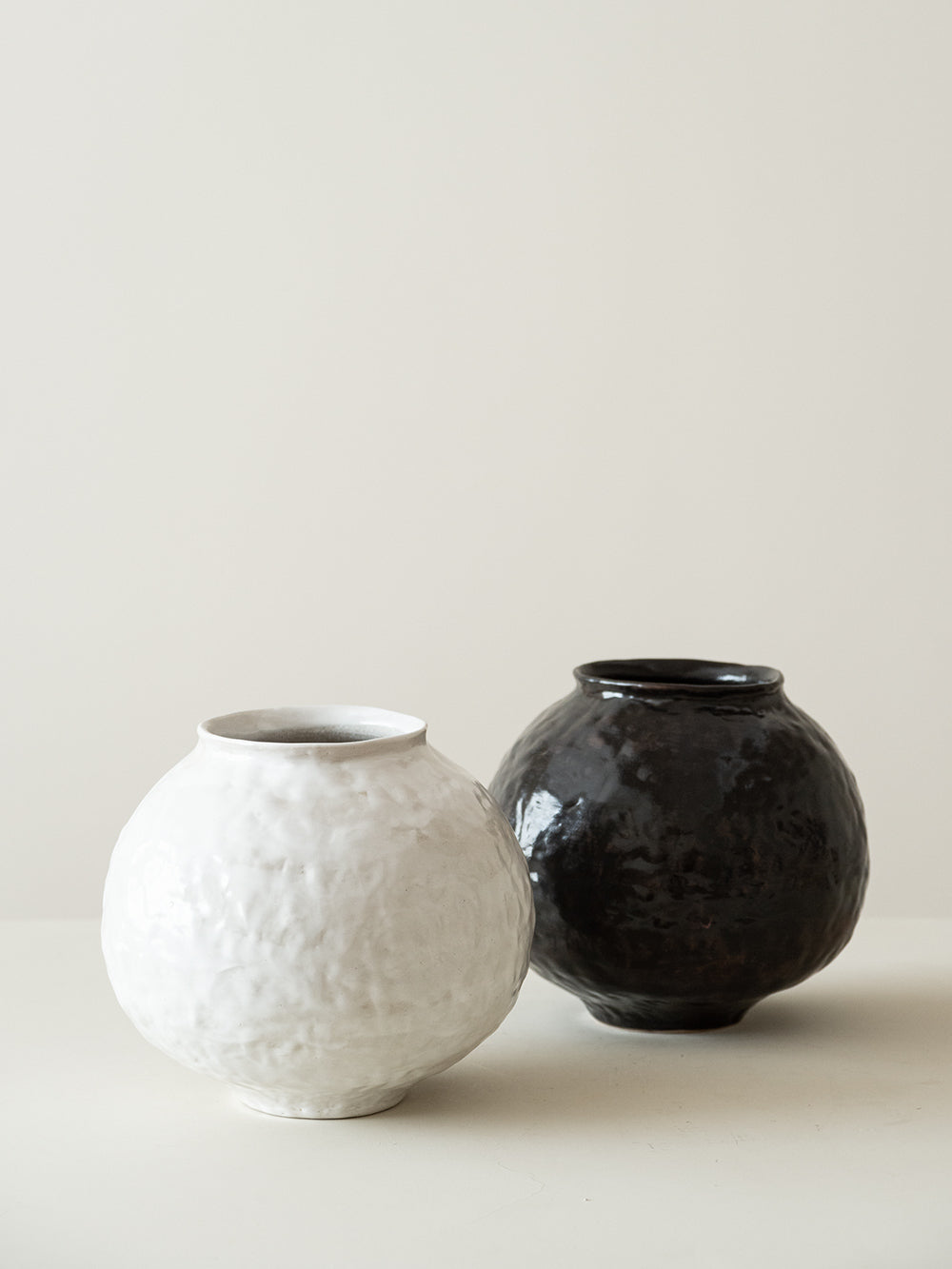 侘び寂びの日本の陶器瓶