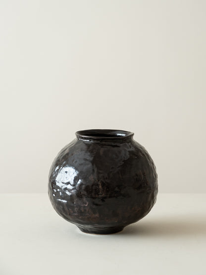 侘び寂びの日本の陶器瓶