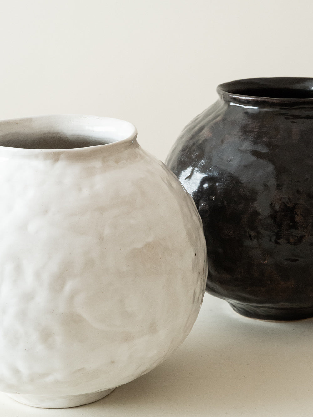 侘び寂びの日本の陶器瓶