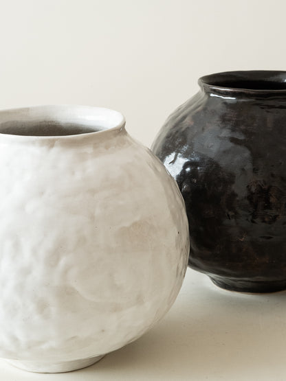 侘び寂びの日本の陶器瓶