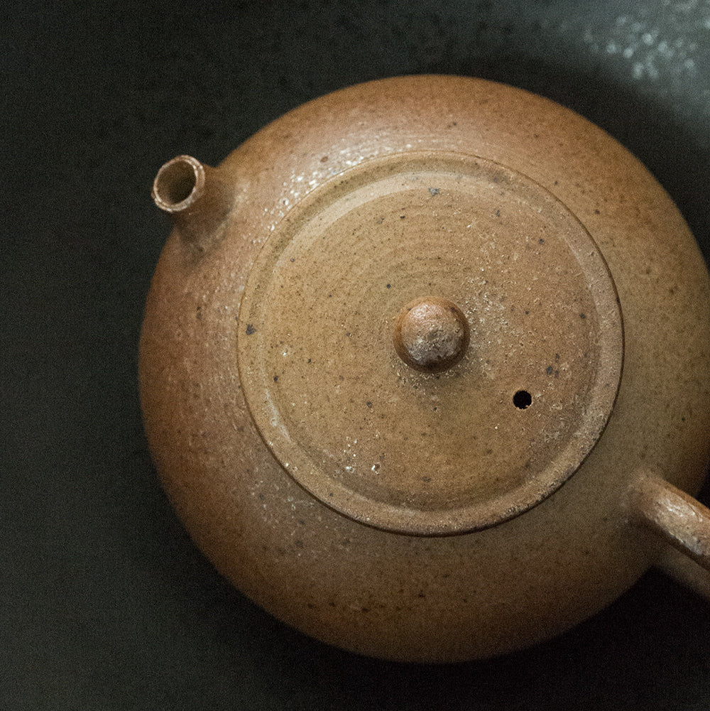 Wood-fired Ash-patterned Bao-yuan Teapot