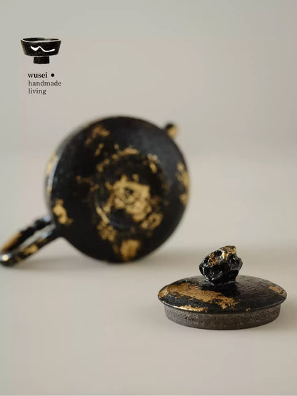 Gold-Flecked Lacquer Teapot with Taihu Stone-Inspired Knob