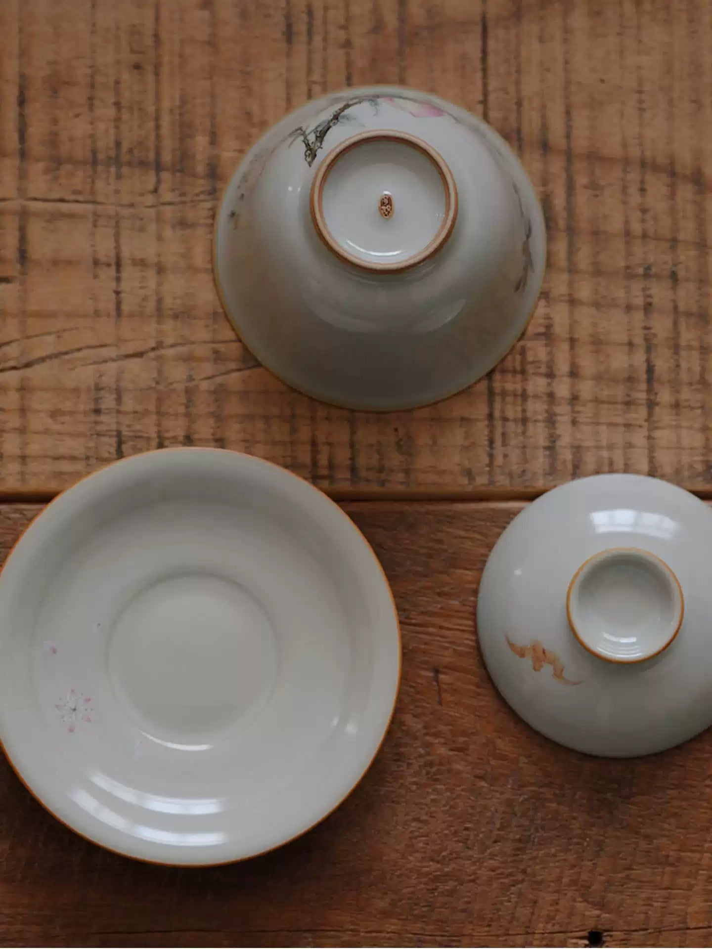 Sky-Blue Ru Ware Gaiwan with Hand-Painted Peach Design