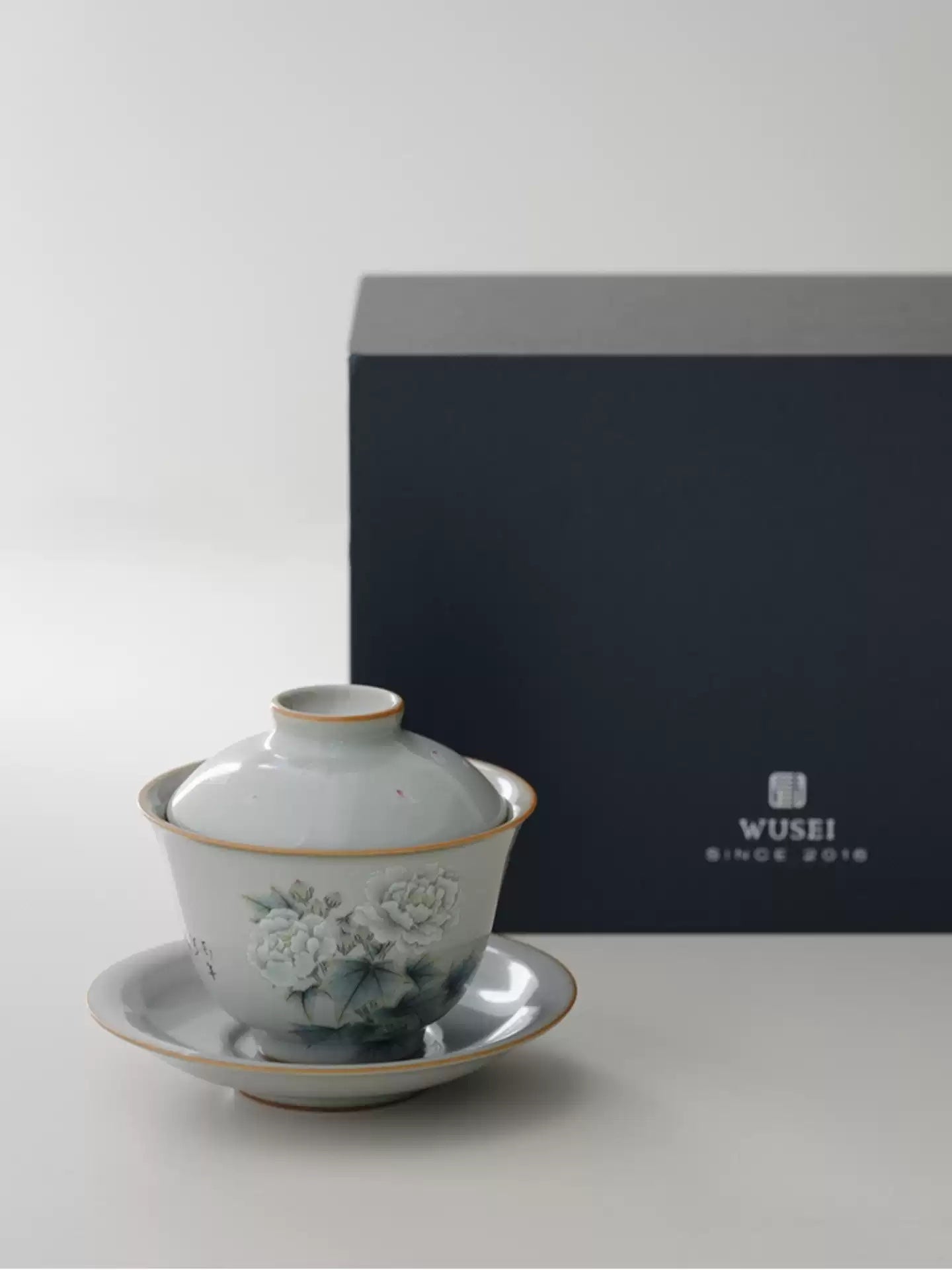 Hand-Painted Sky-Blue Ru-Style Gaiwan with White Hibiscus