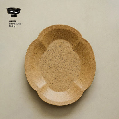 Song-Style Begonia-Shaped Tea Plate, Kiln-Glazed Oat Caramel