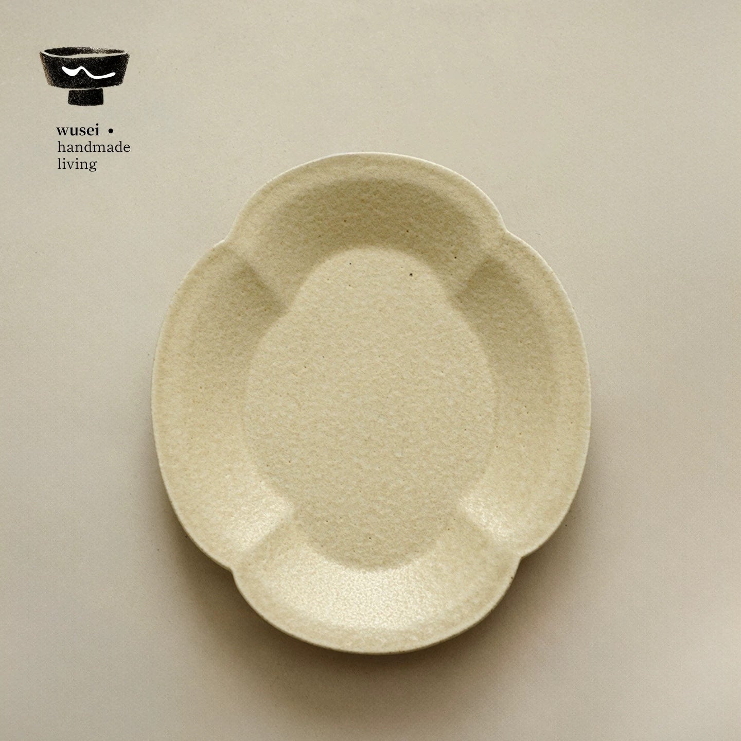Song-Style Begonia-Shaped Tea Plate, Kiln-Glazed Oat Caramel