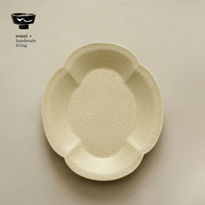 Song-Style Begonia-Shaped Tea Plate, Kiln-Glazed Oat Caramel