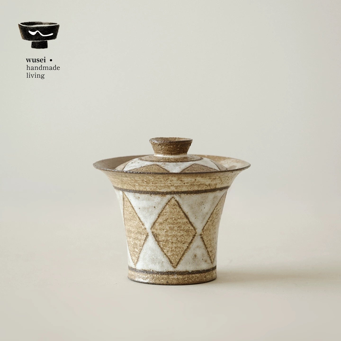 Handmade Stoneware Gaiwan Set – Vintage Diamond Pattern